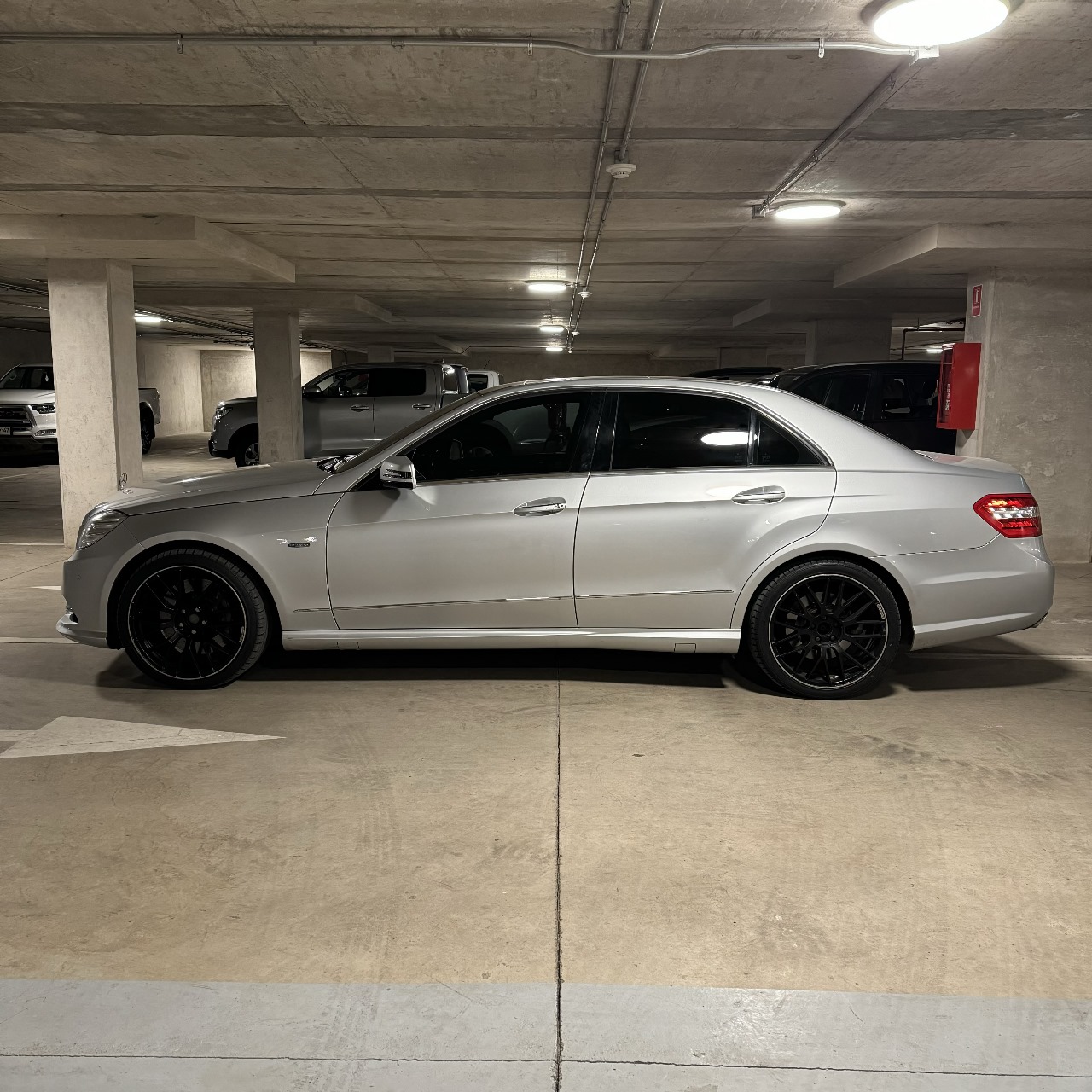 Mercedes Benz E500