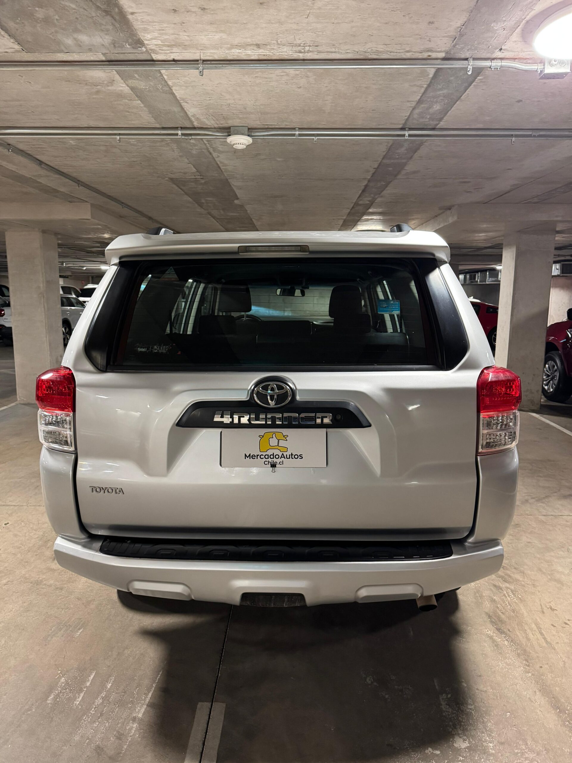 Toyota 4Runner SR5 4x2