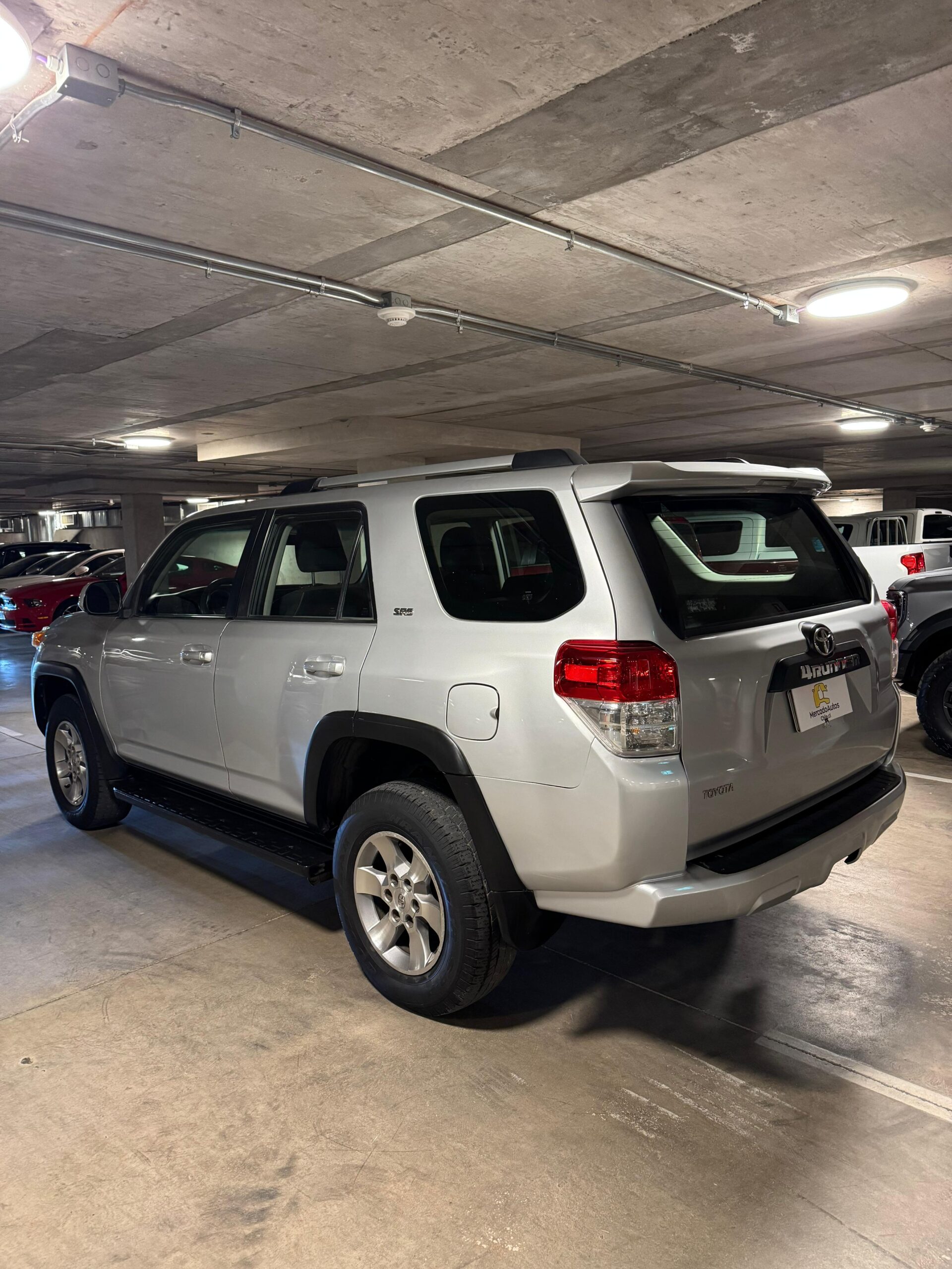 Toyota 4Runner SR5 4x2
