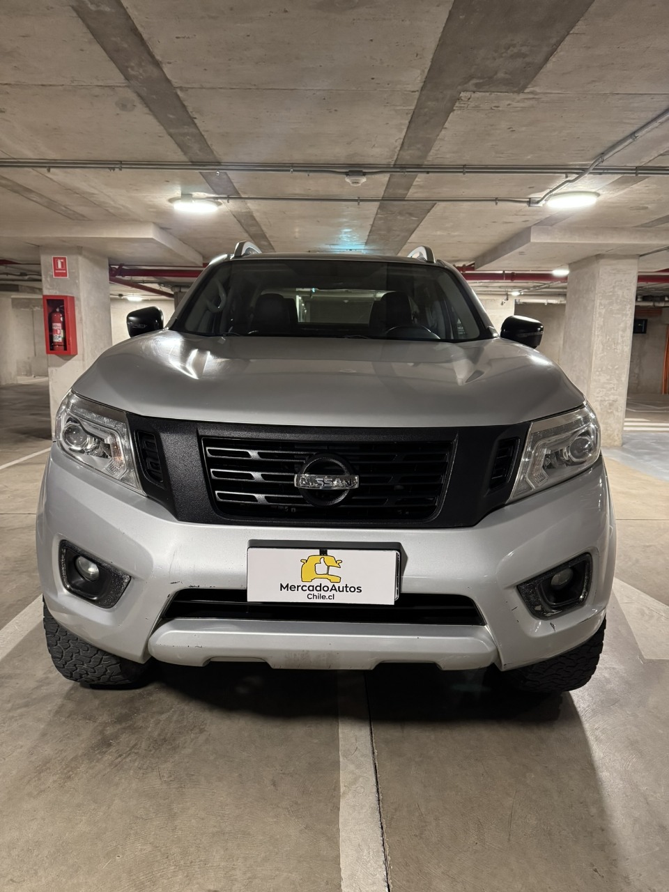Nissan Np300 LE