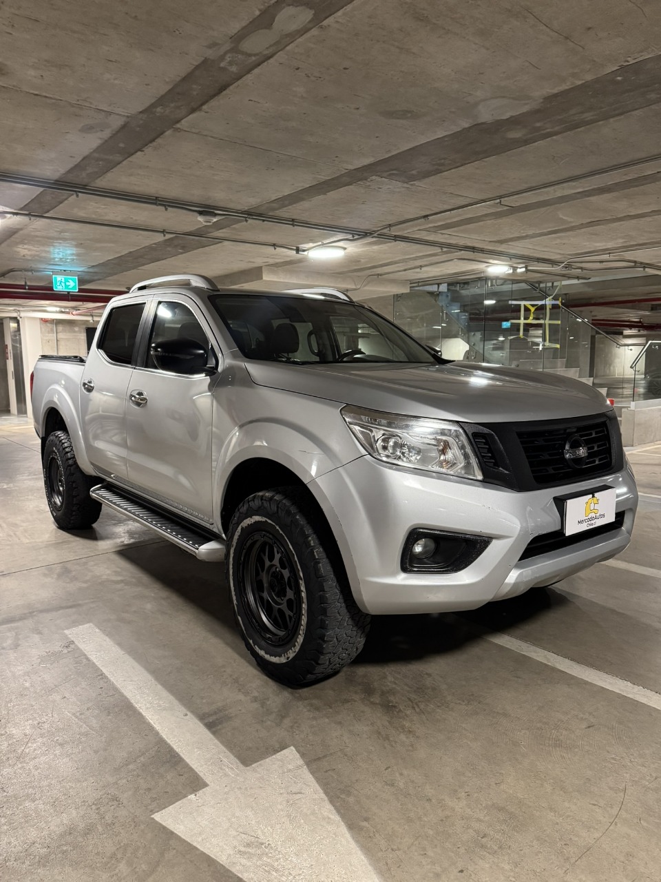 Nissan Np300 LE